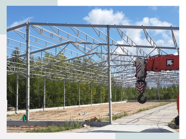 Строительство конюшен в Усолье-Сибирское от 619 руб. под ключ