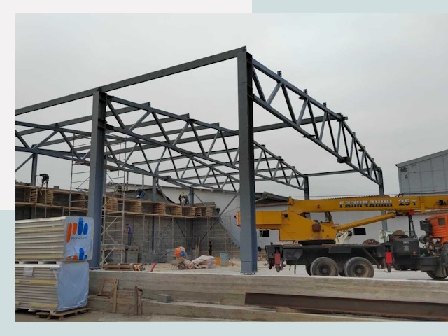 Строительство цехов в Усолье-Сибирском