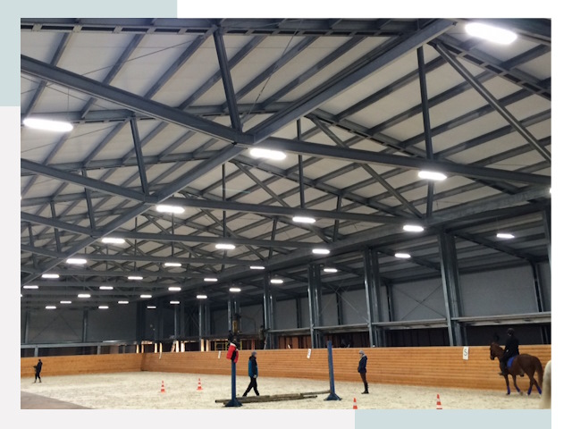 Строительство конных манежей от 619 руб в Усолье-Сибирское